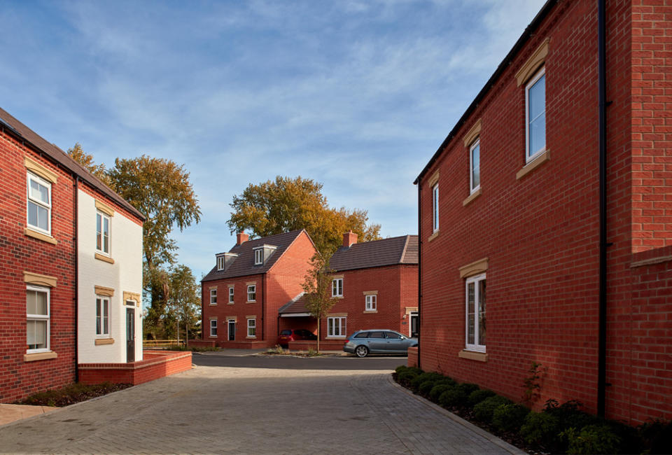 Tickford Mews